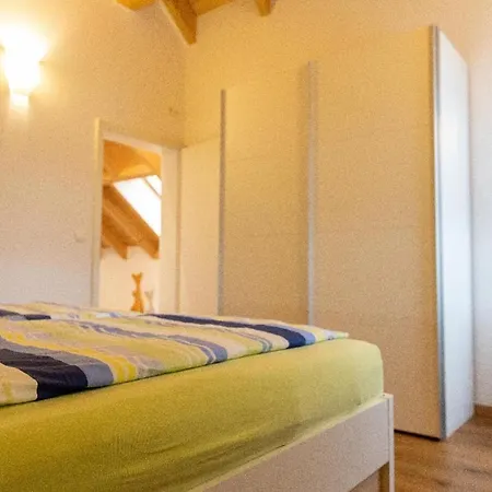 Ferienwohnung Schaeffer Mit Klimaanlage Und Freisitz Im Garten Essing Exterior photo